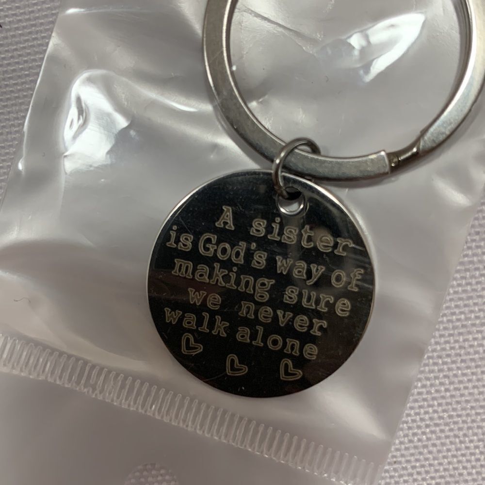 SIX piece wristlet & self defense keychains - Picture 9 of 12